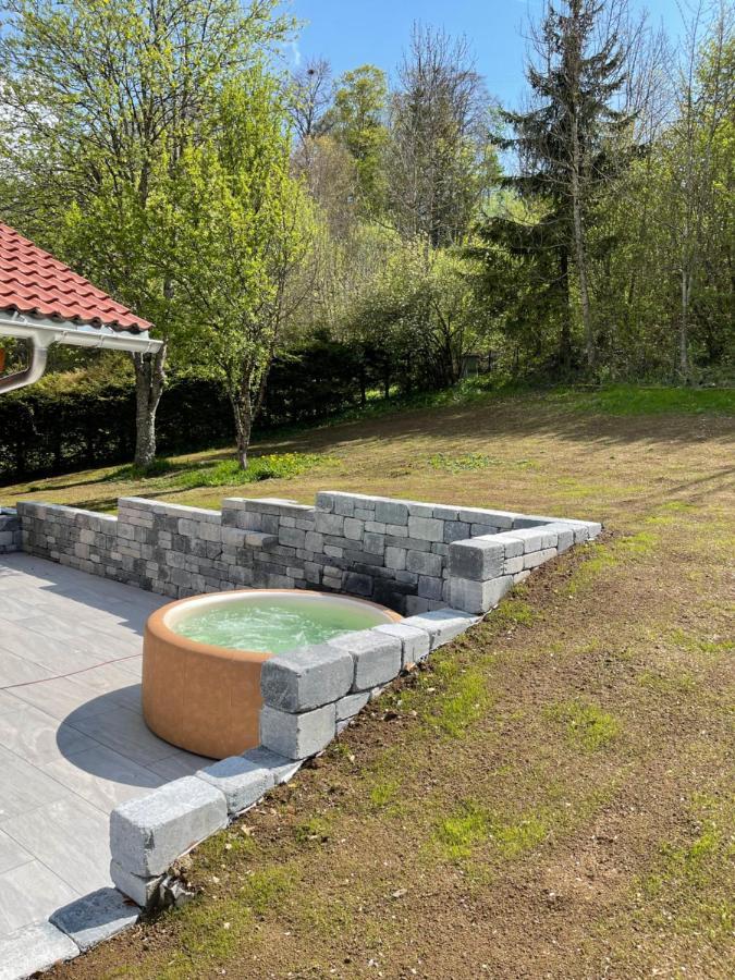 Chalet-Michel Avec Spa Montperreux Экстерьер фото