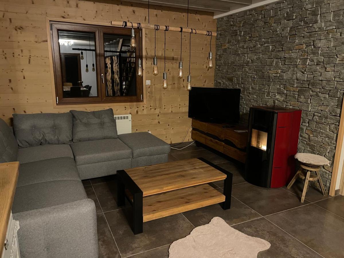 Chalet-Michel Avec Spa Montperreux Экстерьер фото